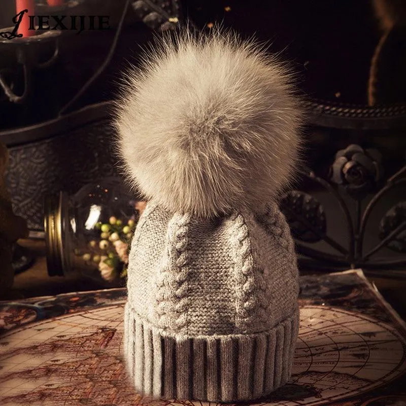 Autumn Winter Wool and Fox Fur Pom Pom Beanie Cap for Women