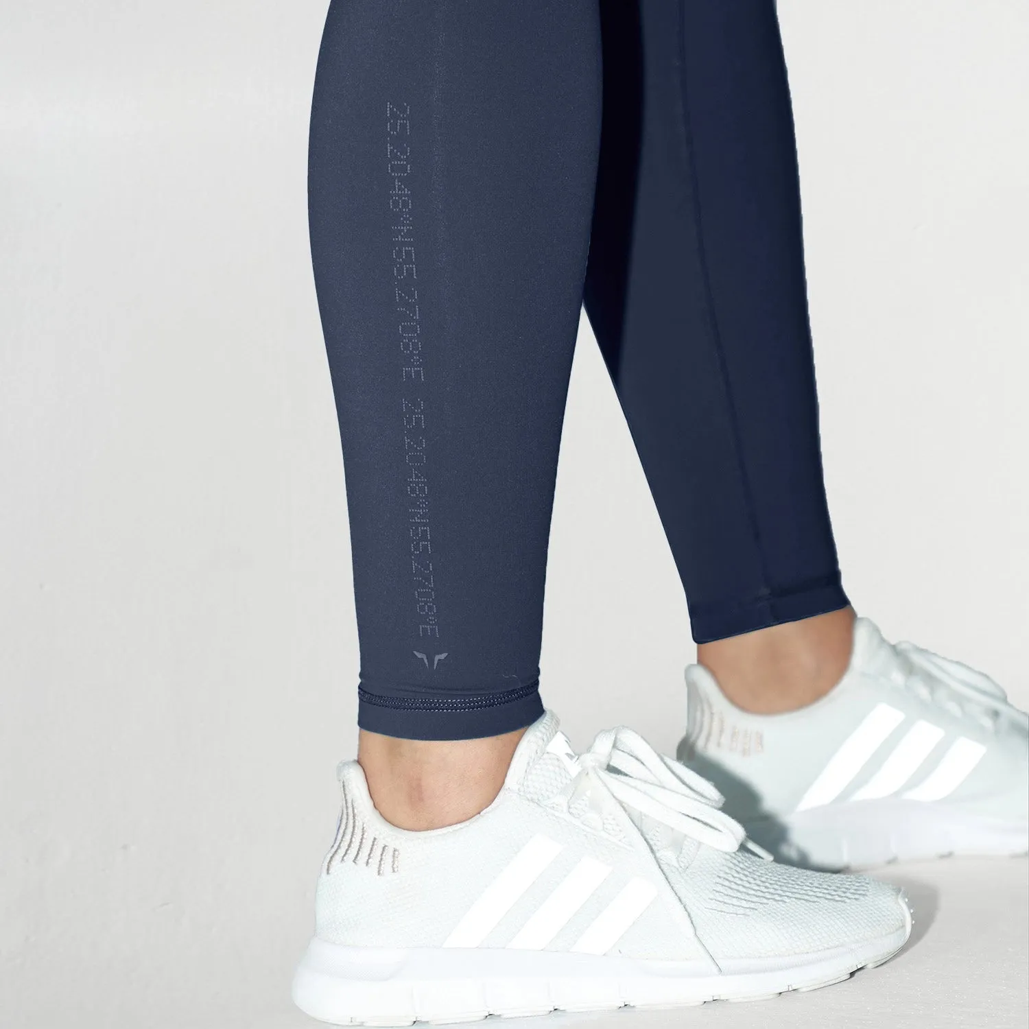 Code Run The City Leggings - Navy