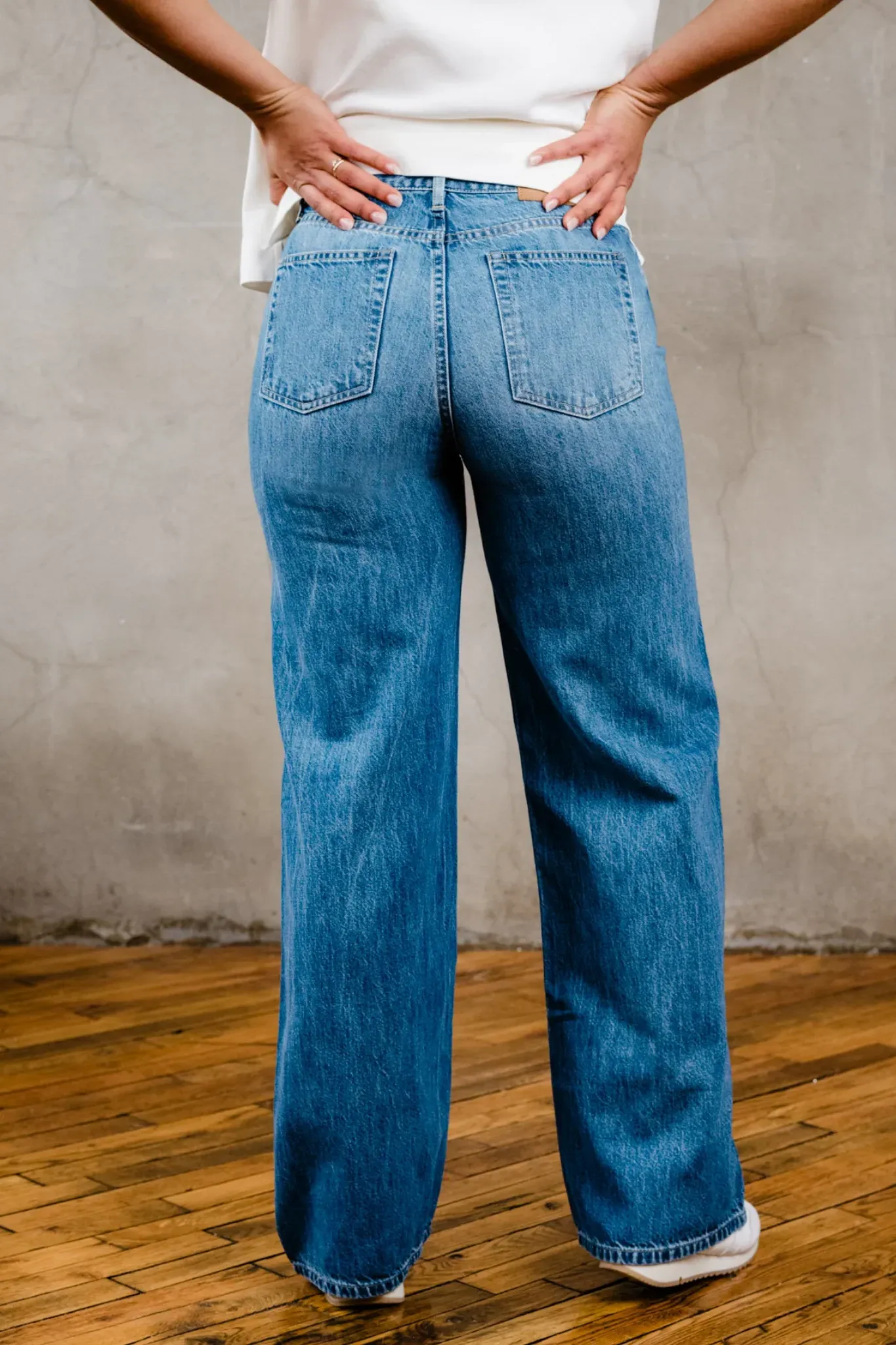 Elaine Wide Leg Jean