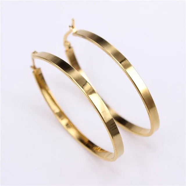 Flat Oval Smooth Hoop Earrings - 2 Colors - 3 Sizes